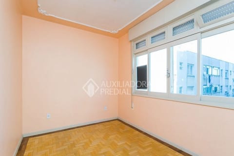 Image 1 - 227922