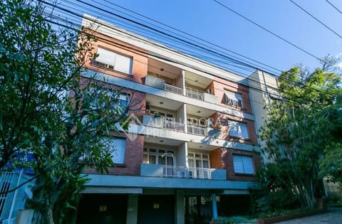 Image 17 - 227922