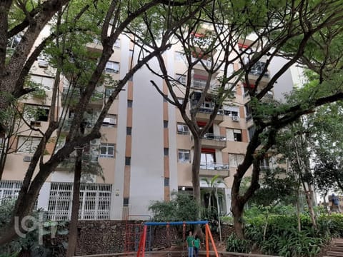 Image 3 - 235381