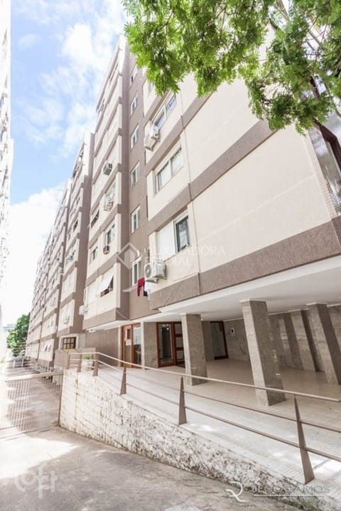 Image 7 - 237659