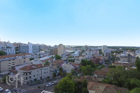 Image 21 - 243074
