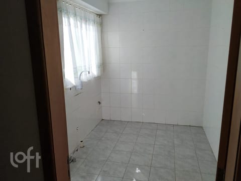 Image 11 - 247926