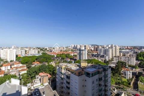 Image 10 - 252266