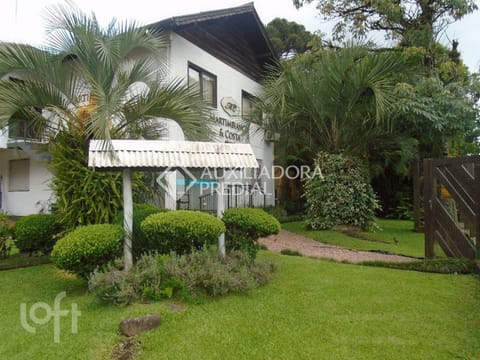 Image 9 - 255721