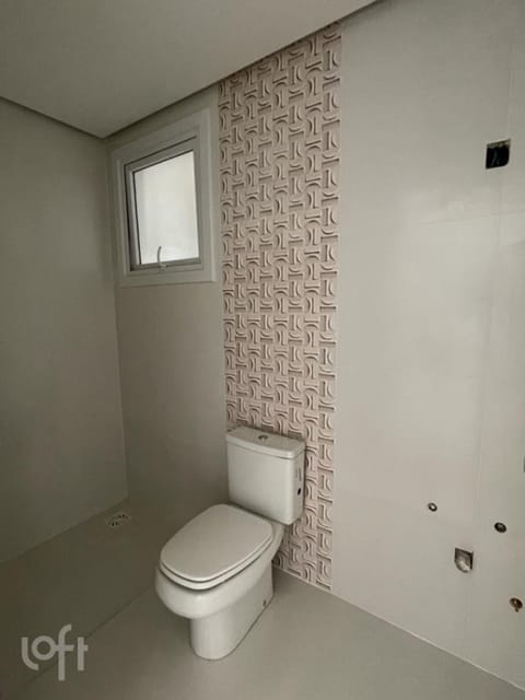 Image 8 - 255722