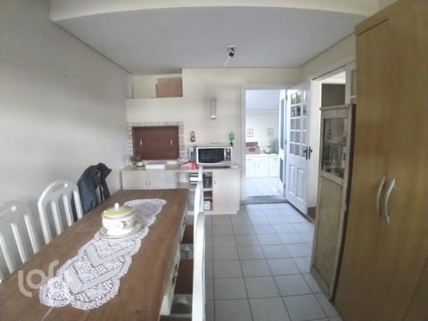 Image 9 - 255840