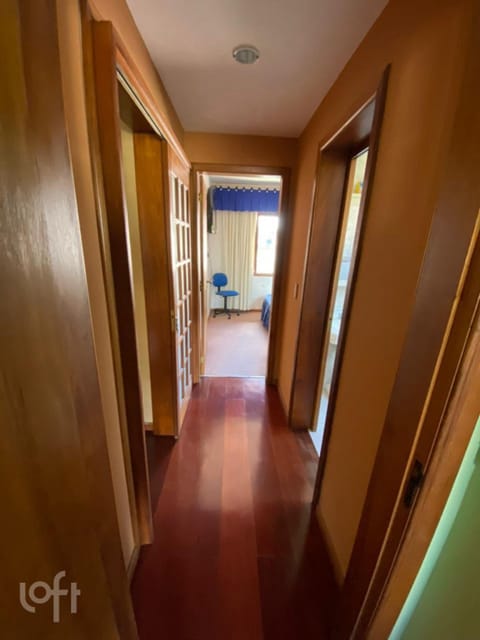 Image 17 - 255928