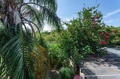 Image 37 - 258273