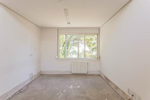Image 37 - 259031