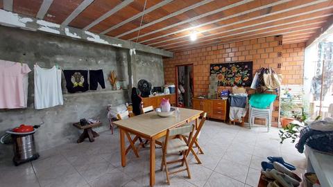 Image 24 - 259993