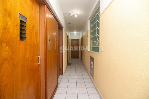 Image 49 - 260341