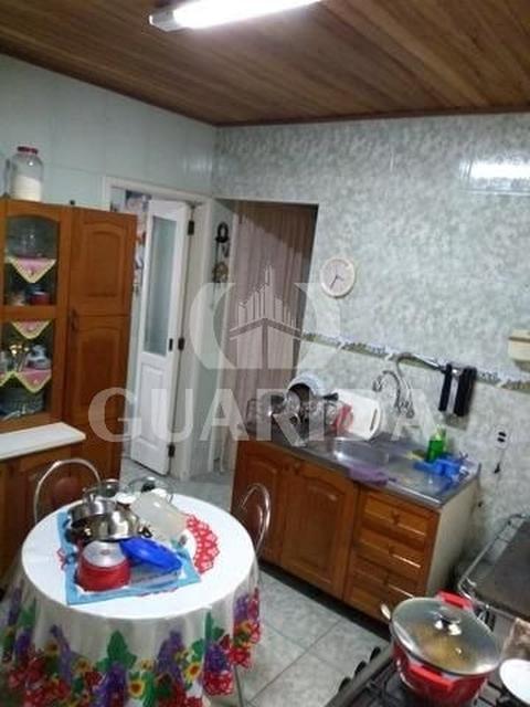 Image 1 - 261852