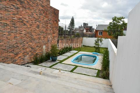 Image 24 - 262688