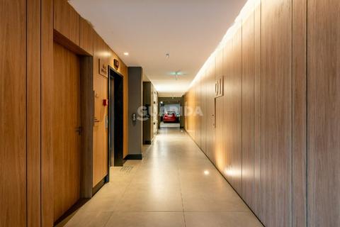 Image 22 - 263071