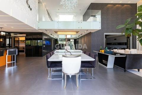 Image 29 - 263124