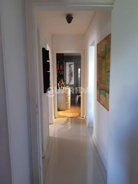 Image 25 - 263125