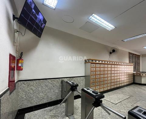 Image 31 - 263242