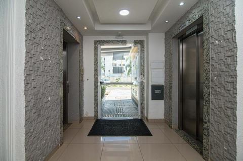 Image 32 - 263720