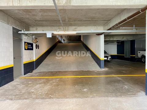 Image 24 - 275517