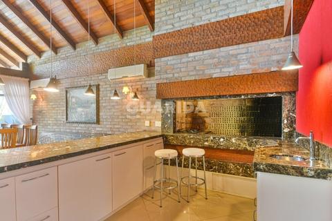 Image 4 - 275573