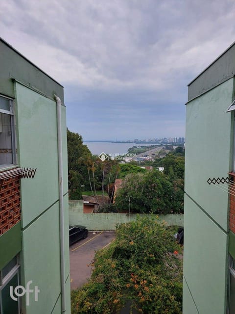 Image 5 - 285656