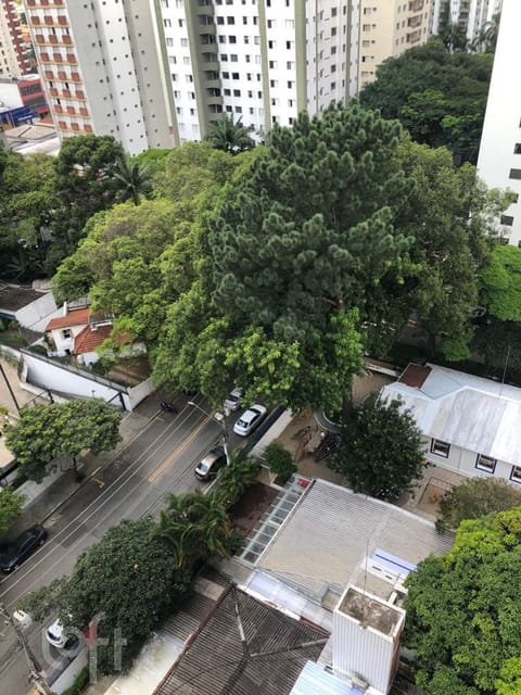 Image 16 - 325066