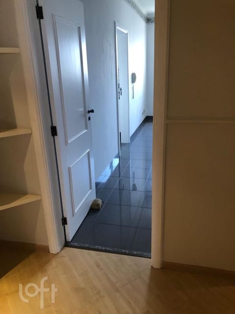 Image 7 - 325066